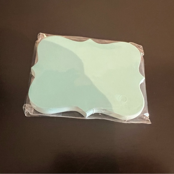 24 pack, place holder labels. Aqua/teal/ blue variation - Picture 1 of 3